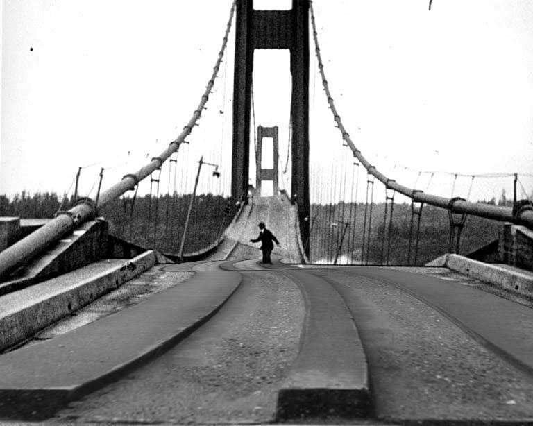Puente de Tacoma ondeándose