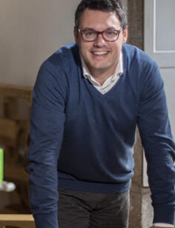 Arquitecto y educador